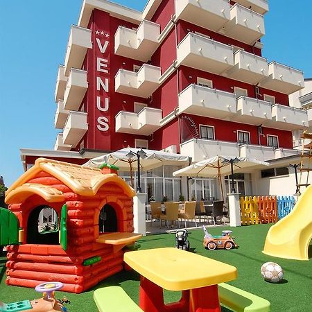 Hotel Venus ริชชิโอเน ภายนอก รูปภาพ